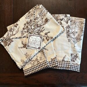 Two’s Company Country Toile Brown Napkins With Check Banding-Set Of 4